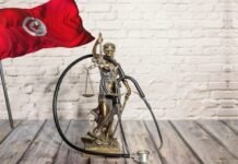 Tunisie : de lourdes peines de prison prononcées contre les opposants Justice tunisie